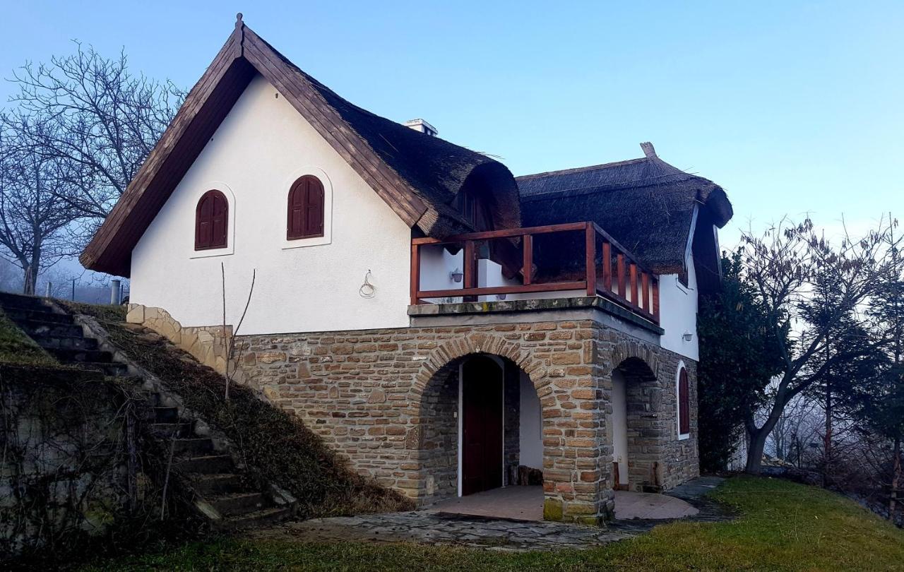 Villa Korozsa Vendeghaz Tihany Exteriör bild