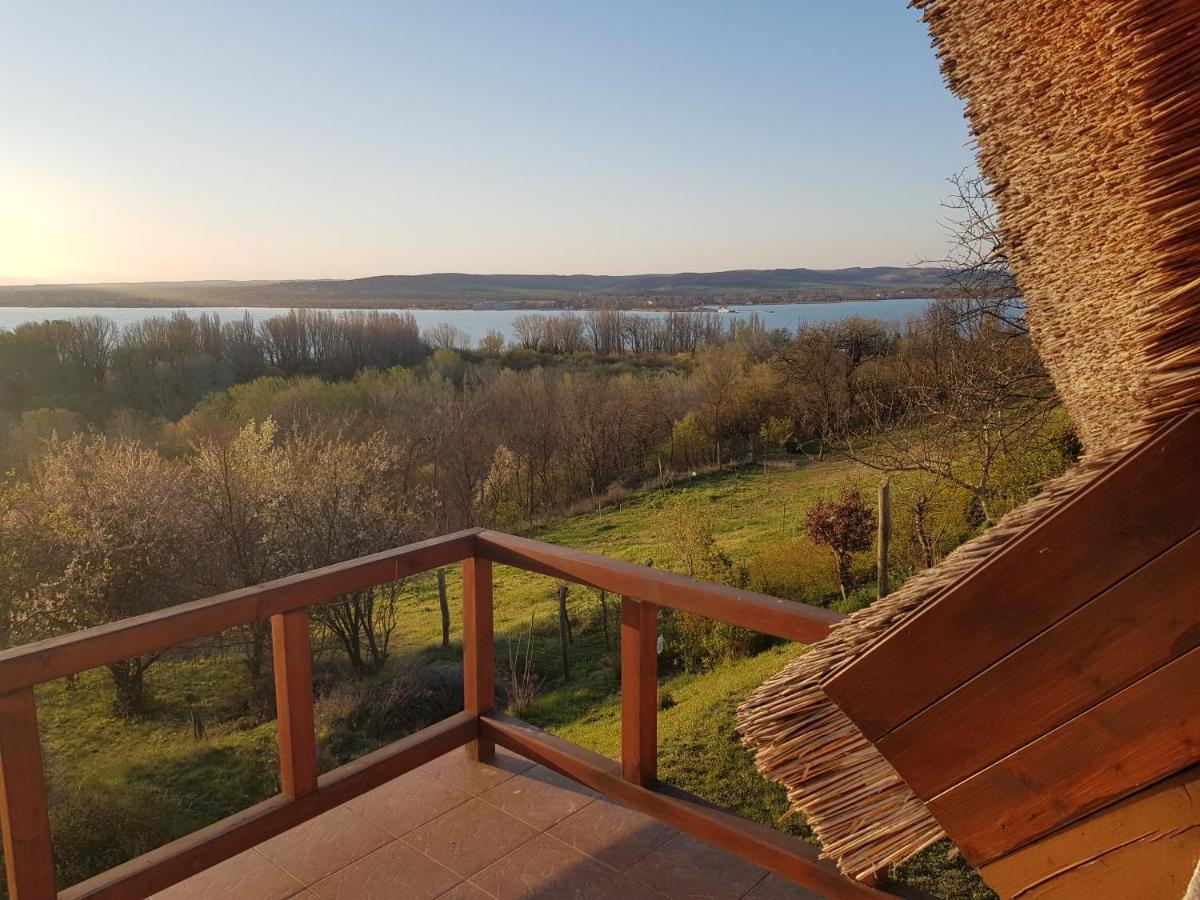 Villa Korozsa Vendeghaz Tihany Exteriör bild