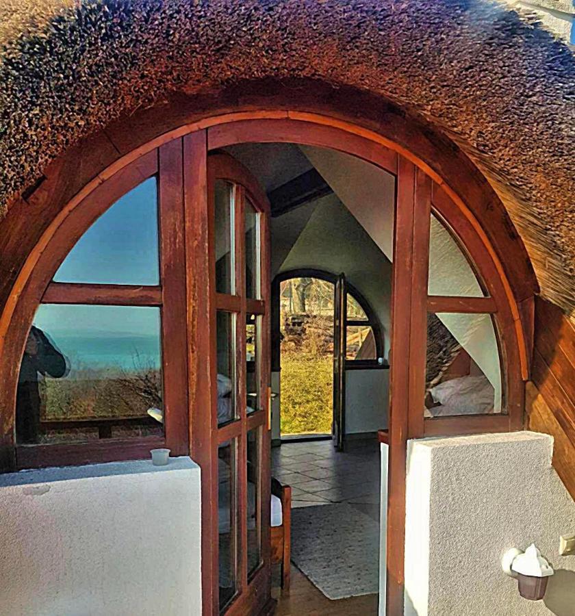 Villa Korozsa Vendeghaz Tihany Exteriör bild